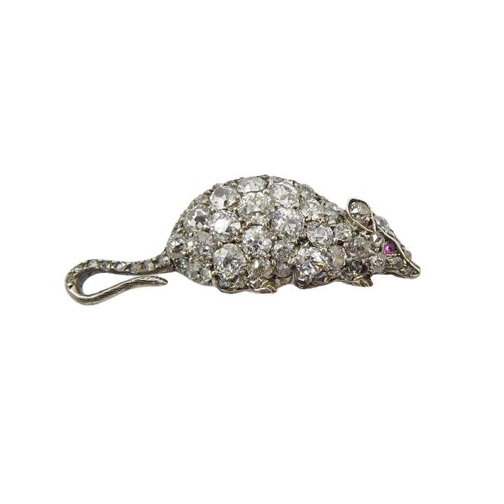 Diamond mouse brooch
